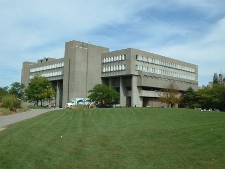 Mempelajari Keindahan Matematika di Universitas Waterloo