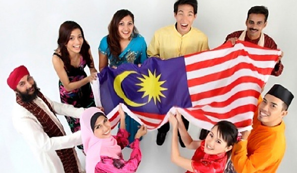 Apa Keuntungan Kuliah di Malaysia?