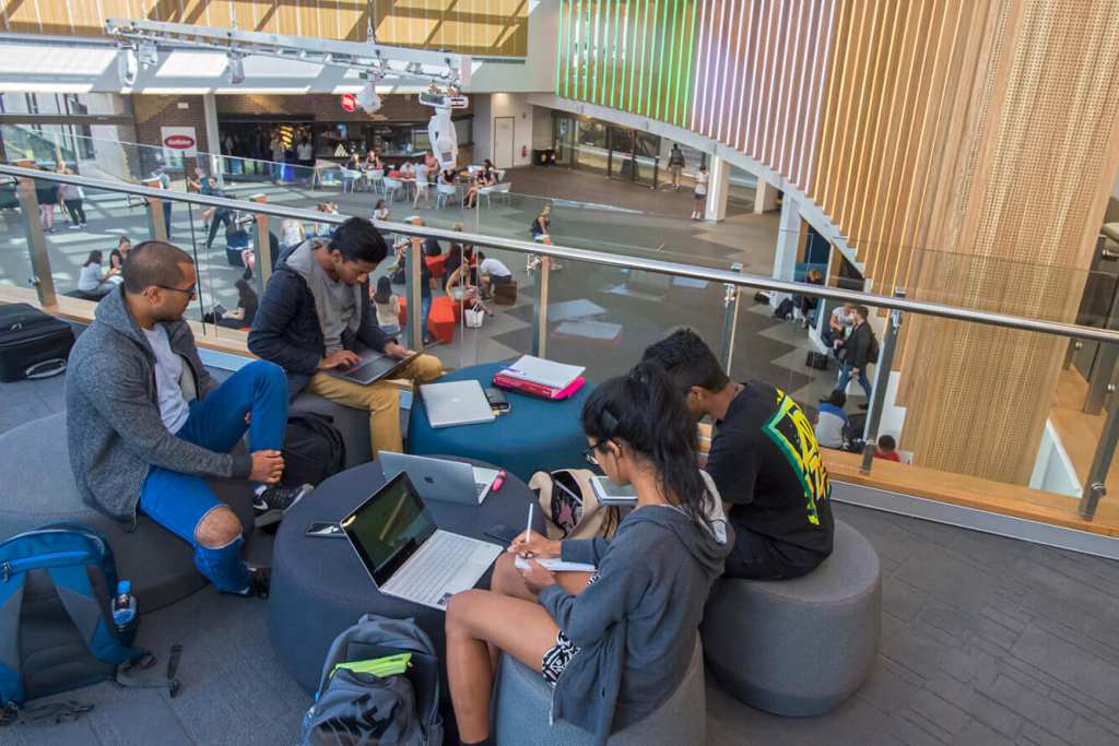 deakin student