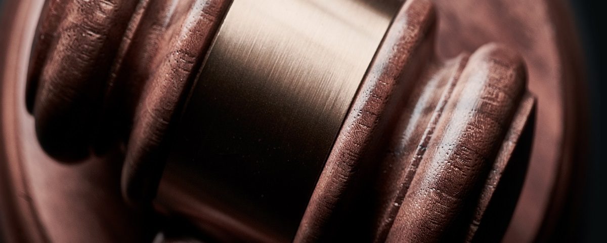 alasan memilih jurusan hukum