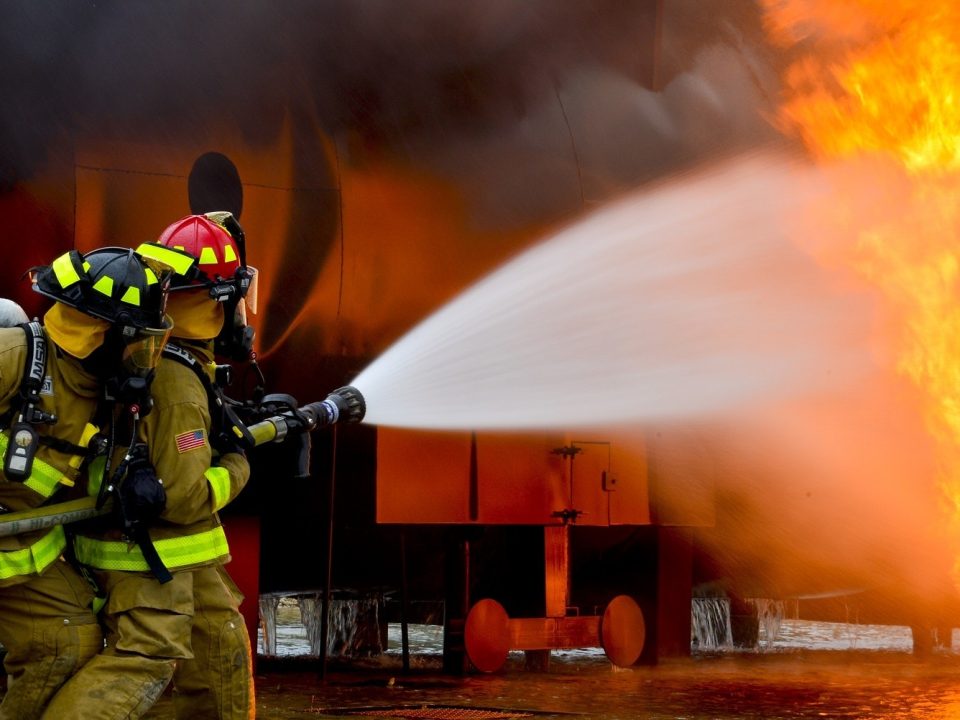 Fire Protection and Safety Technology / Teknologi pemadam kebakaran dan alat keselamatan
