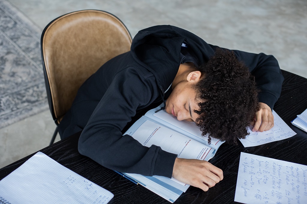 5 Kesalahan Paling Fatal Saat Mengerjakan IELTS Writing Section