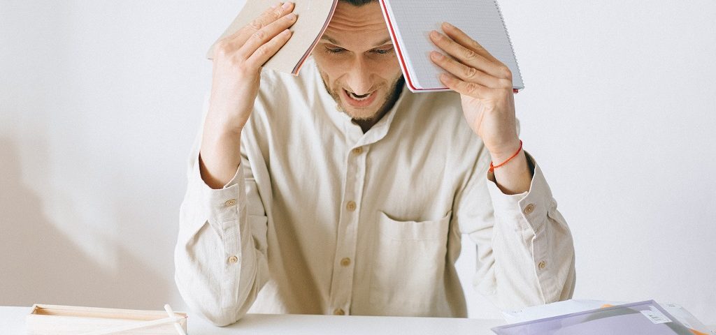 5 Kesalahan Paling Fatal Saat Mengerjakan IELTS Writing Section